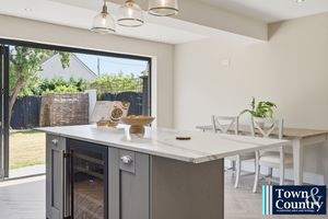 CHASE ROAD WEST- click for photo gallery